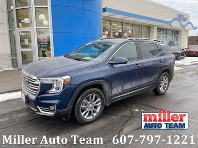 Used 2022 GMC Terrain SLT