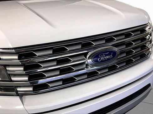 Used 2019 Ford Expedition Max Limited RWD image 27