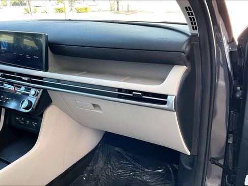 Used 2022 Hyundai Tucson SEL image 17