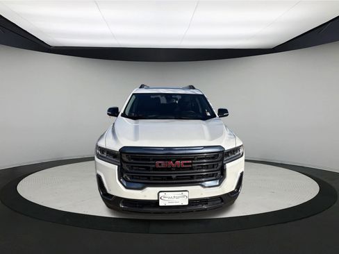 Used 2022 GMC Acadia AT4 w/ Technology Package image 2