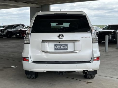 Certified 2022 Lexus GX 460 Premium AWD/4WD image 28