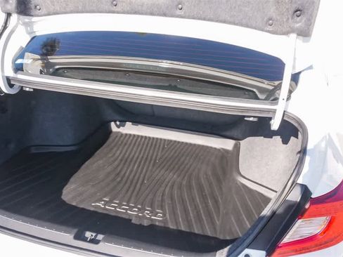 Used 2019 Honda Accord EX-L image 25