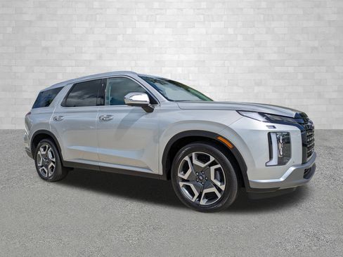 Used 2025 Hyundai Palisade SEL image 1