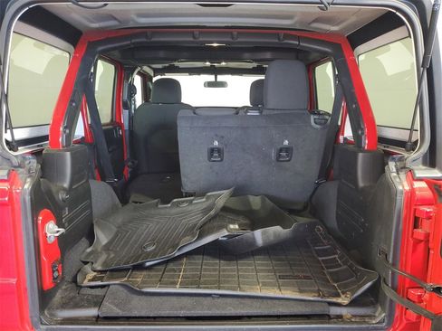 Used 2021 Jeep Wrangler Unlimited Sport image 26