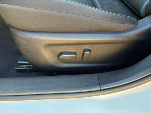 Used 2025 Nissan Altima 2.5 SV image 23