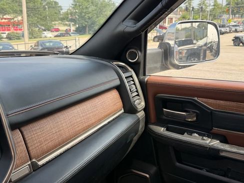 Used 2019 RAM 3500 Limited AWD/4WD image 24