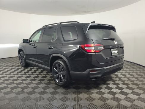 New 2026 Honda Pilot Sport image 6