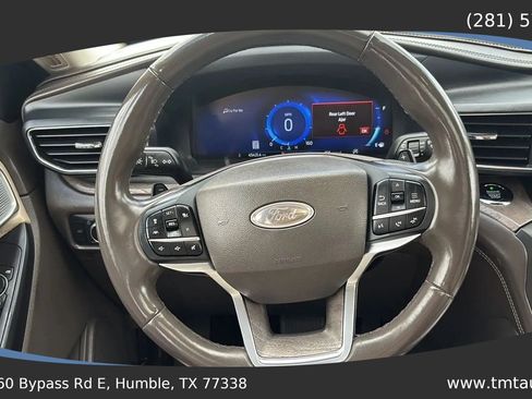 Used 2020 Ford Explorer Platinum w/ Premium Technology Package AWD/4WD image 10