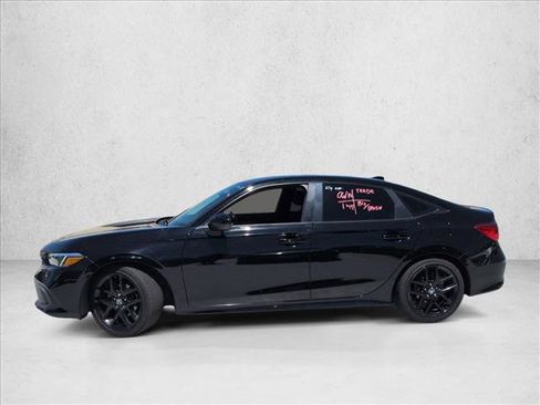 Used 2023 Honda Civic Sport image 9
