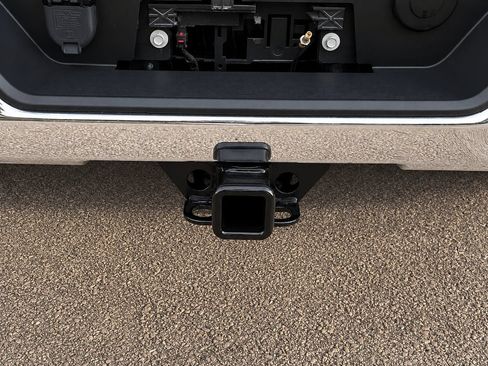 Certified 2023 Chevrolet Silverado 1500 LT w/ Z71 Off-Road Package AWD/4WD image 9