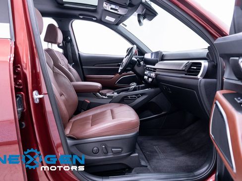 Used 2024 Kia Telluride SX image 56