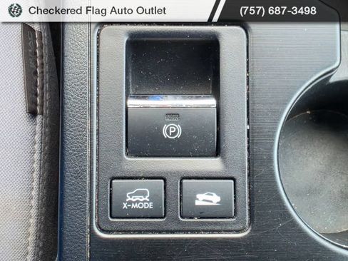 Used 2018 Subaru Outback 2.5i Premium AWD/4WD image 16