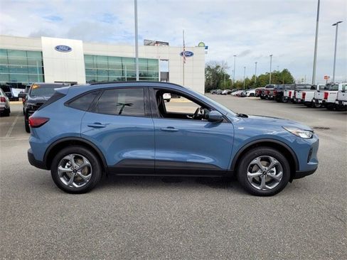 New 2026 Ford Escape ST-Line Select w/ Tech Pack #2 AWD/4WD image 12