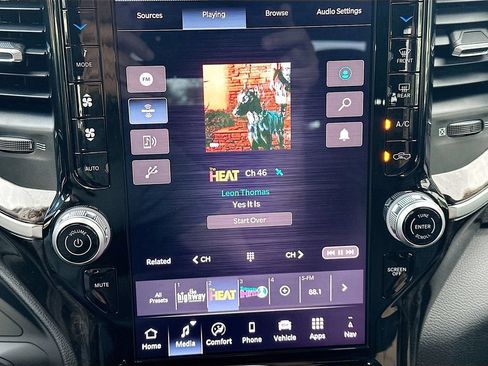 New 2026 RAM 2500 Big Horn AWD/4WD image 14