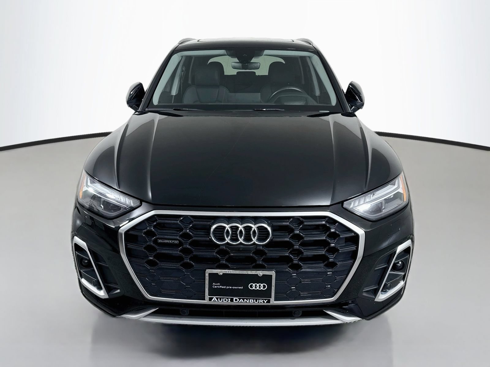 Certified 2023 Audi Q5 2.0T Prestige AWD/4WD image 6