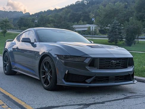 Used 2024 Ford Mustang Dark Horse RWD image 3