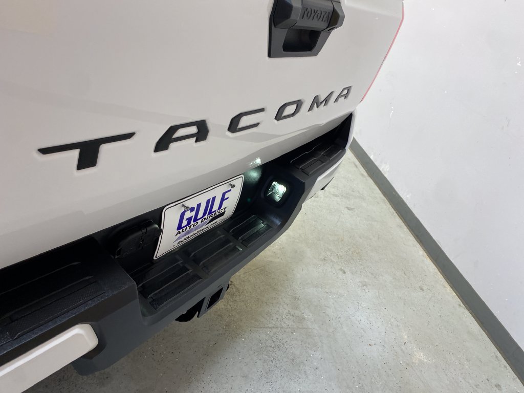 Used 2025 Toyota Tacoma TRD Sport RWD image 19