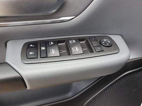 Used 2023 RAM 1500 Big Horn AWD/4WD image 15
