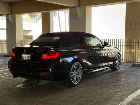 Used 2016 BMW M235i Convertible image 13