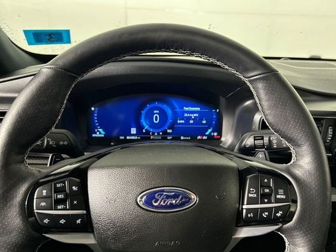 Used 2022 Ford Explorer ST w/ Equipment Group 401A image 12