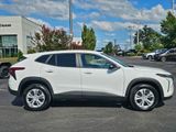 Used 2025 Chevrolet Trax LS image 4