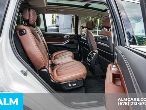 Used 2025 BMW X7 xDrive40i image 25