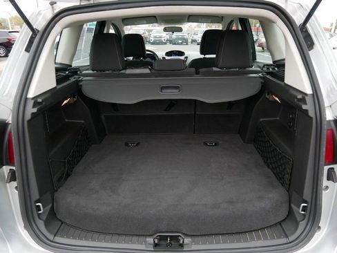 Used 2017 Ford C-MAX SE image 18