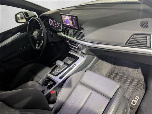 Certified 2025 Audi Q5 2.0T Premium Plus w/ Premium Plus Package image 18