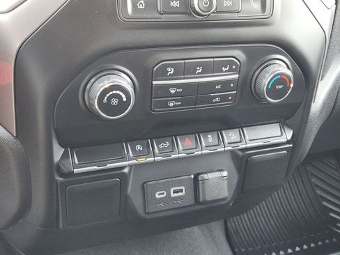 Used 2022 Chevrolet Silverado 1500 Custom Trail Boss w/ Safety Confidence Package image 20