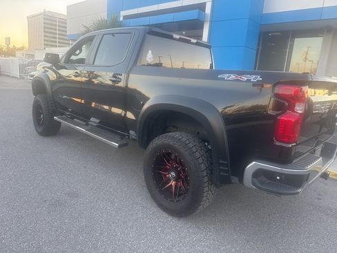 Used 2020 Chevrolet Silverado 1500 LT w/ Fleet Comfort Package image 4