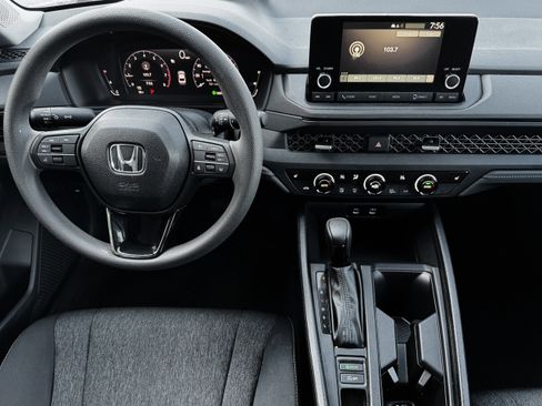 Used 2025 Honda Accord SE image 7