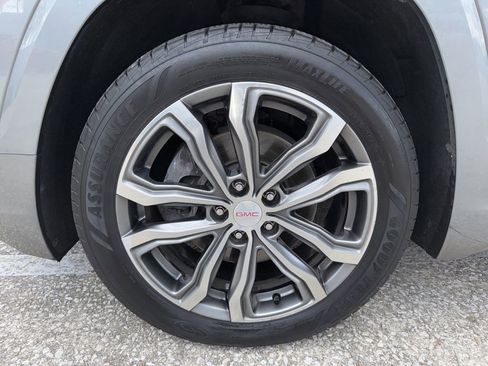 Used 2019 GMC Terrain Denali w/ Advanced Safety Package FWD image 46