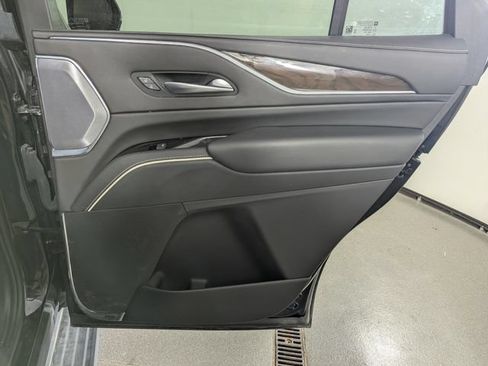Used 2023 Cadillac Escalade Sport Platinum w/ LPO, ONYX Package AWD/4WD image 20