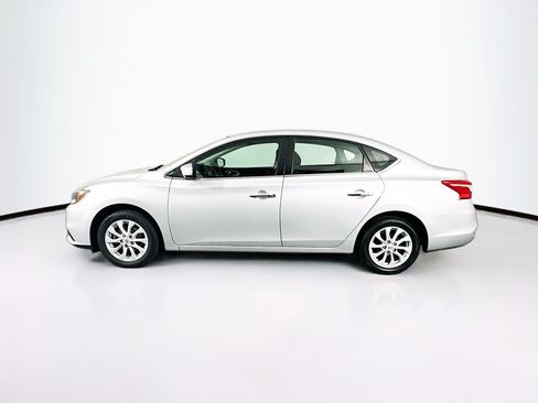 Used 2019 Nissan Sentra SV FWD image 4