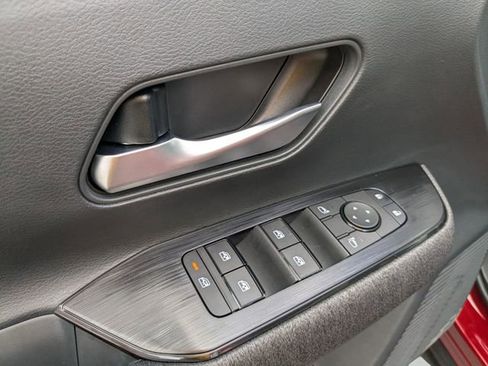 New 2026 Nissan Kicks SV w/ SV Premium Package FWD image 12