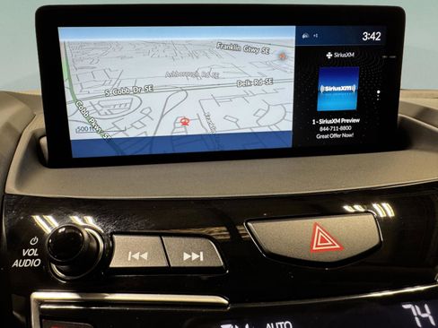 Used 2025 Acura RDX SH-AWD w/ Advance Package image 23