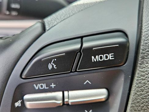 Used 2020 Hyundai Elantra Value Edition image 12