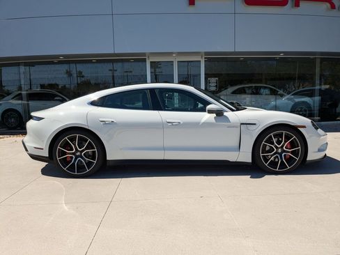 New 2025 Porsche Taycan 4S AWD/4WD image 7