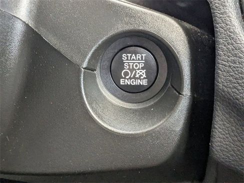 Used 2020 Jeep Compass Trailhawk image 7