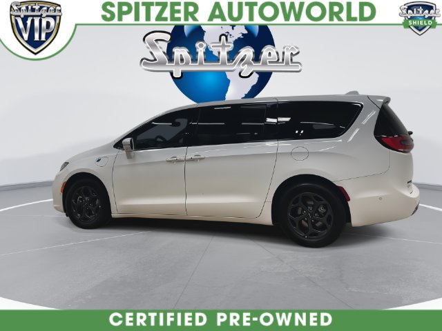 Used 2022 Chrysler Pacifica Touring-L w/ Uconnect Theater Family Group FWD image 8