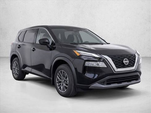Used 2023 Nissan Rogue S FWD image 3