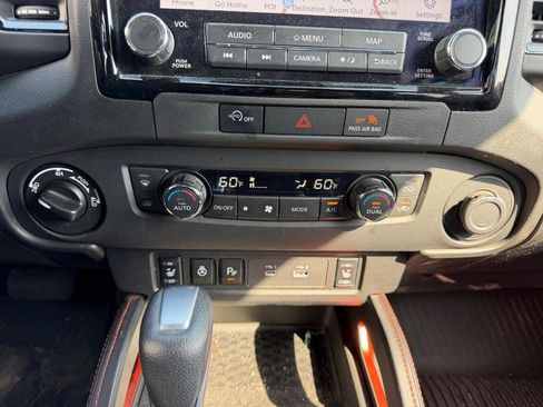 Used 2024 Nissan Frontier PRO-4X w/ Pro Convenience Package image 13