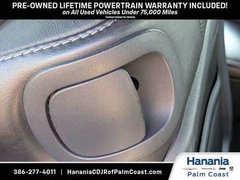 Used 2022 Dodge Challenger R/T w/ Plus Package RWD image 17