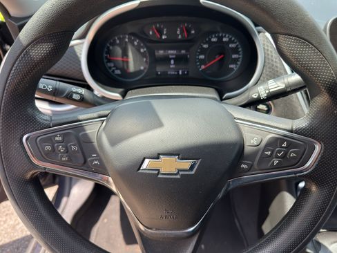 Used 2023 Chevrolet Malibu LT FWD image 22