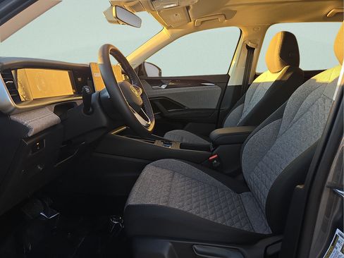 Certified 2026 Volkswagen Tiguan S FWD image 11