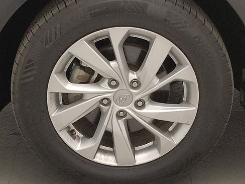 Used 2020 Hyundai Tucson SE image 31