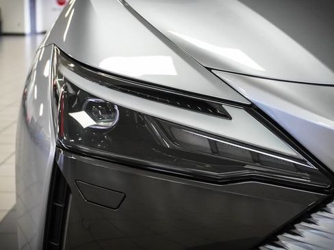 Certified 2023 Lexus RZ 450e Premium w/ Technology Package AWD/4WD image 29