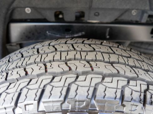 Used 2026 GMC Canyon Elevation w/ Convenience Package image 31