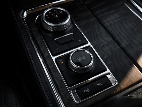 Used 2021 Ford Expedition Max Platinum image 26