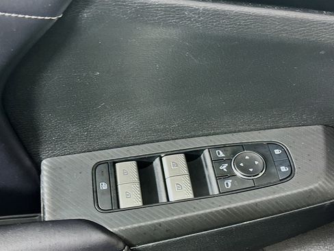 Used 2024 Mitsubishi Outlander SE FWD image 15